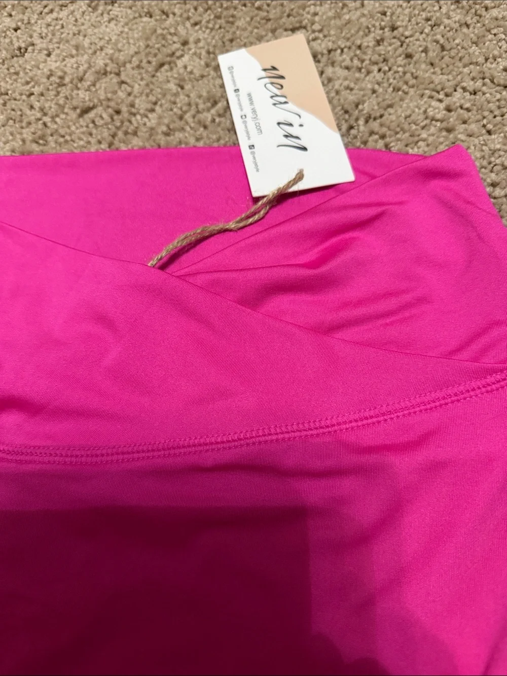 BNWT New In Crossover Skort Hot Pink Medium Stretchy Split Sides Soft - Picture 3 of 7